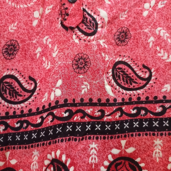 Beautiful collar top(size M) - Picture 6 of 6